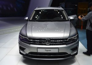 2016-VW-Tiguan-front-at-the-2015-Tokyo-Motor-Show.jpeg